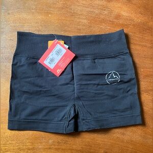 NWT La Sportiva Podium Tight Short
